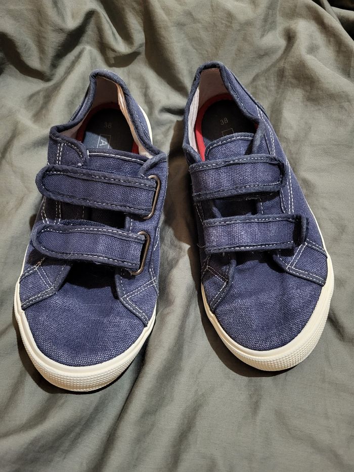 Basket en toile bleue marine André