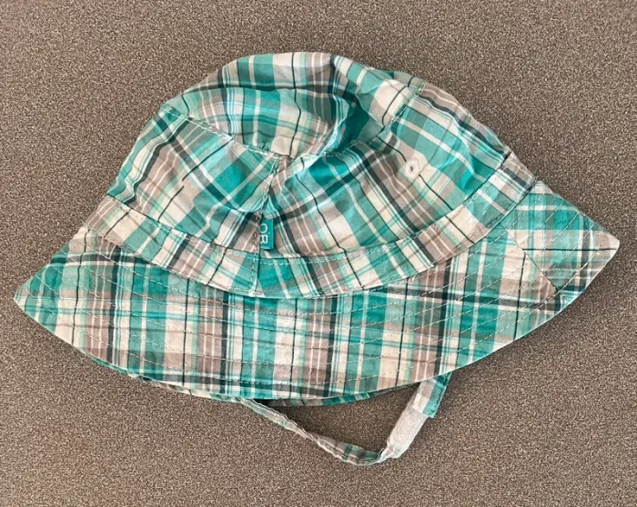 Bob chapeau à carreaux bleu avec attache taille 41cm Obaïbi - photo numéro 6