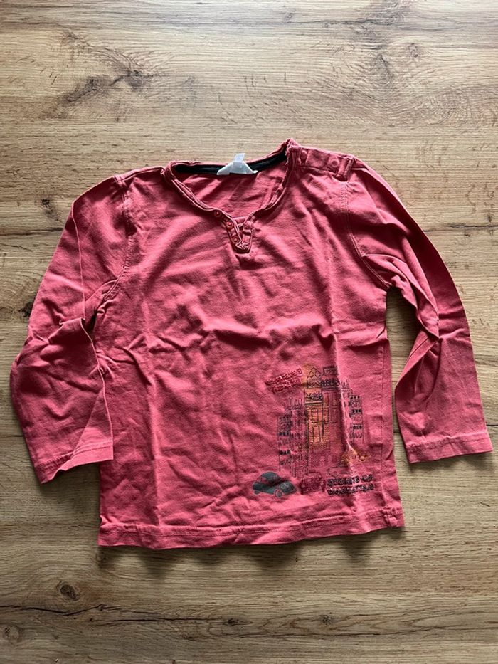 T-shirt manches longues vieux rose garçon Kiabi taille 5 ans