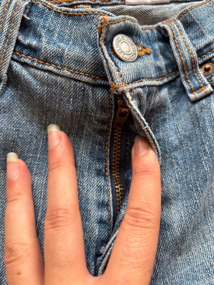 Jean femme Levi’s 515 bootcut évasé y2k 2000s bleu clair troué Mexique US rare taille 36/38 S/M - photo numéro 10