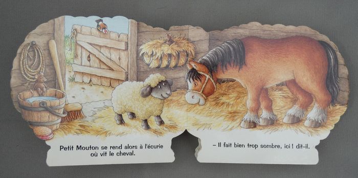 Joli livre cartonné "Un tout petit mouton" - photo numéro 3