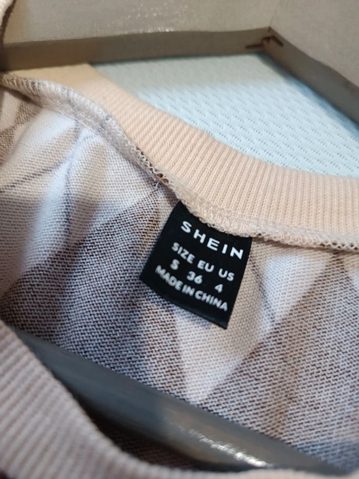 Petit pull sans manches à carreaux - photo numéro 2