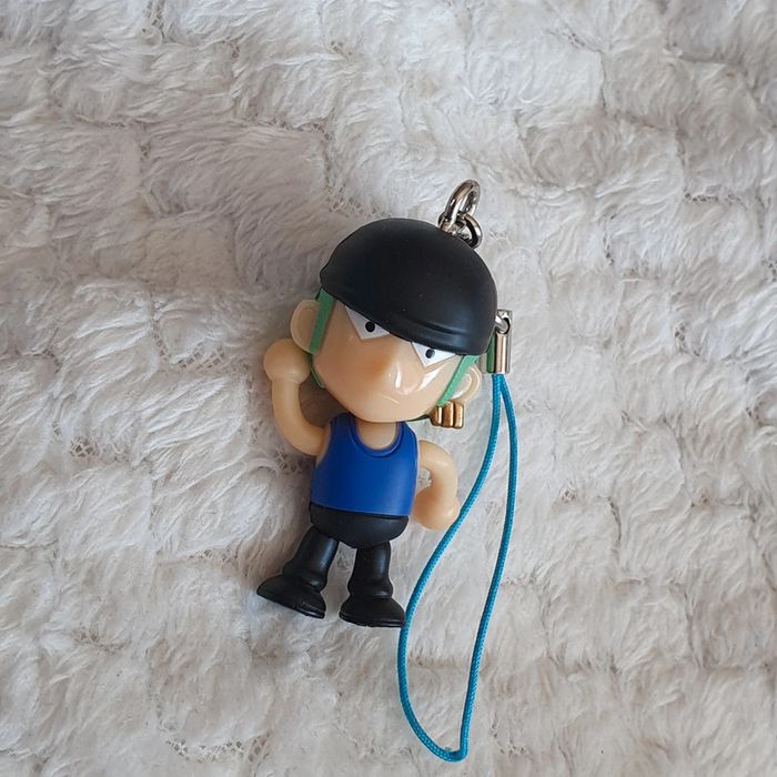 Strap porte clé zoro one piece manga japao gacha japan - photo numéro 4
