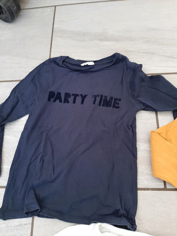 3 t-shirts manches longues - photo numéro 4