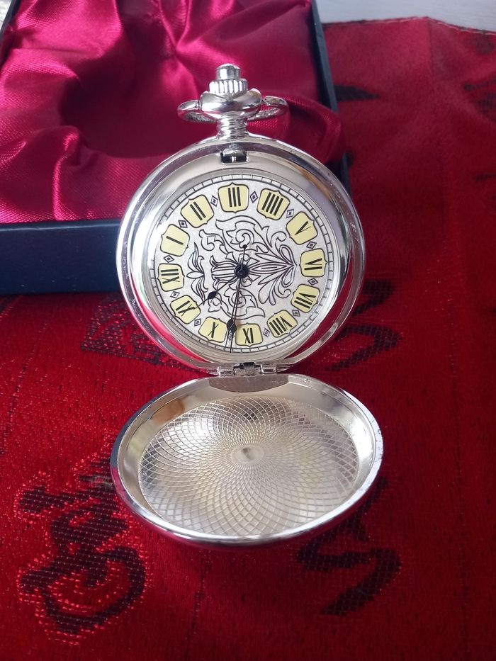 Montre à gousset pour décoration - photo numéro 5