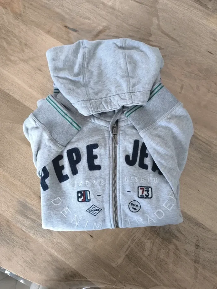 Sweet a capuche zippé - photo numéro 2