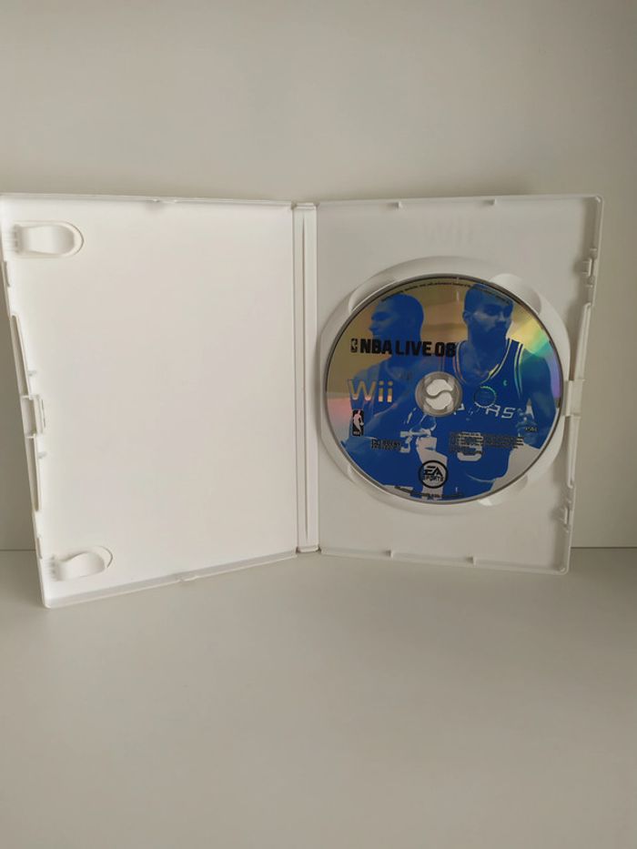 Need For Speed Undercover NFSU en boîte sans notice - photo numéro 3