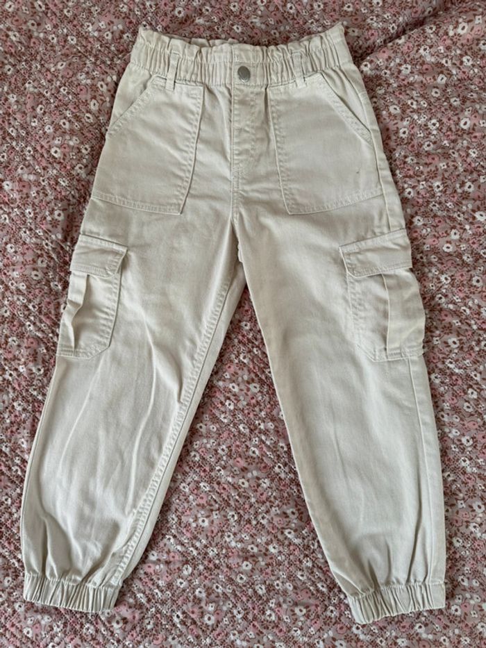 Pantalon primark 6/7ans tbe beige