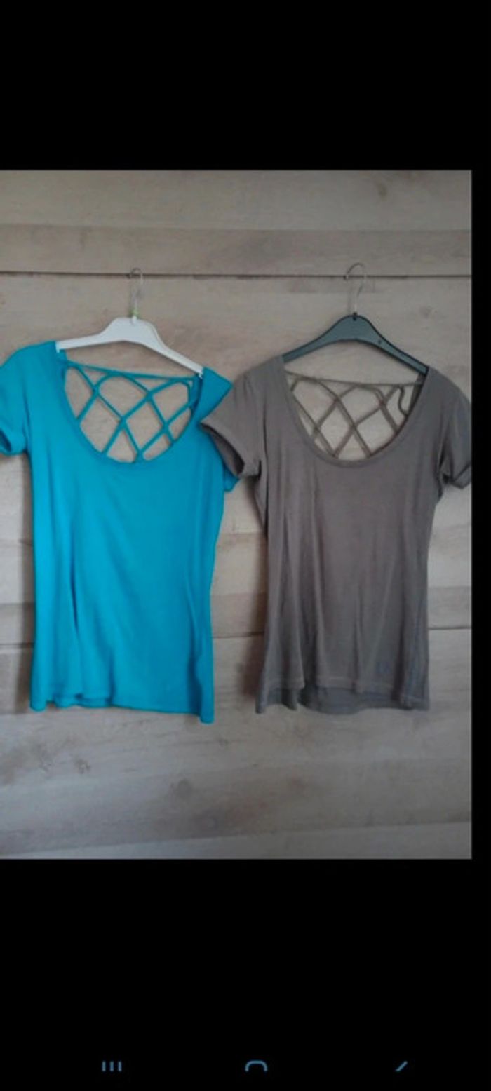 Lot de 2 tee shirt original Taille 38/40 Diaza italia