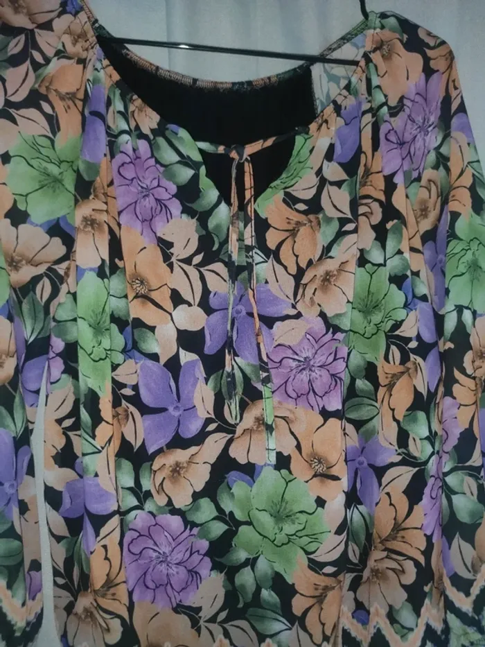 Blouse fleuri - photo numéro 3