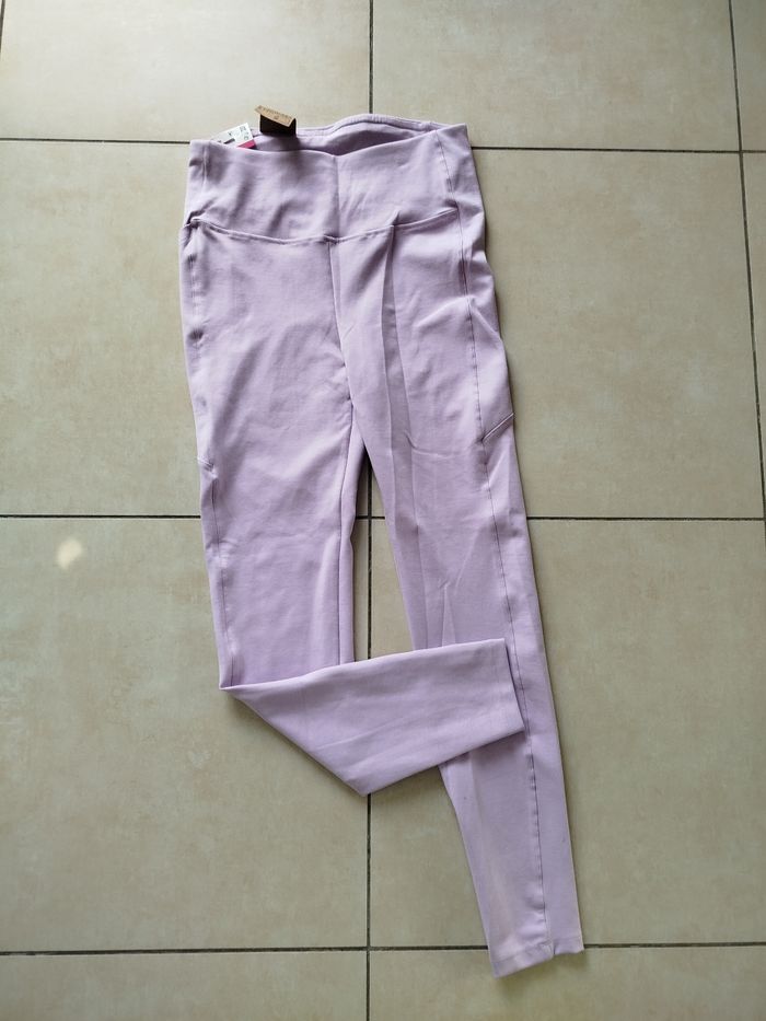 Legging Decathlon neuf - photo numéro 2