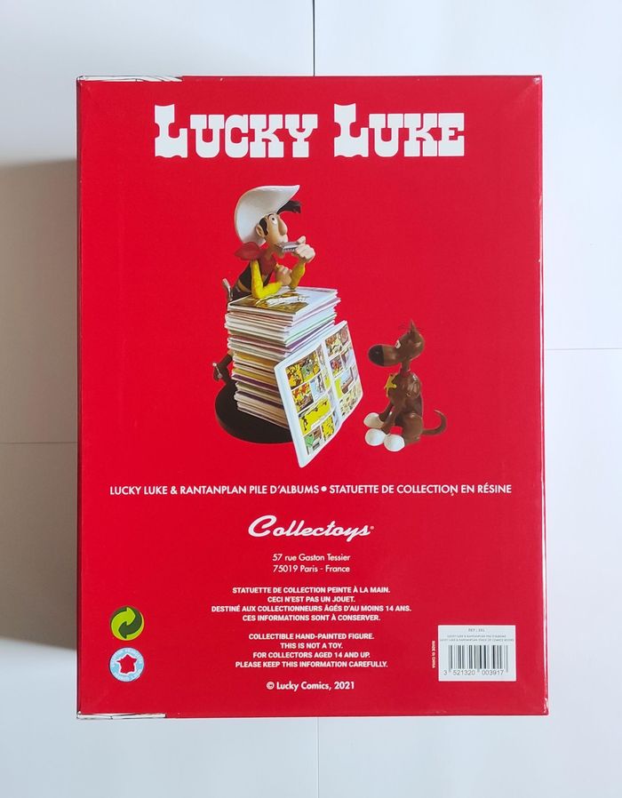 LUCKY LUKE - Lucky Luke & Rantanplan sur pile de BD - Figurine 25cm - photo numéro 3