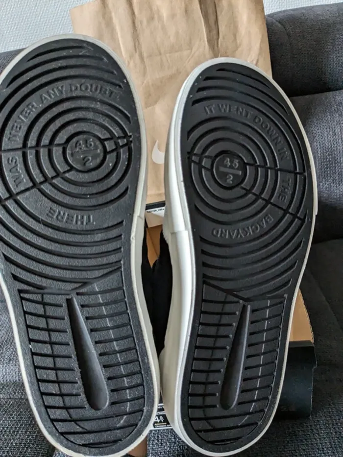Baskets Nike jordan séries es Pointure 36,5 - photo numéro 3