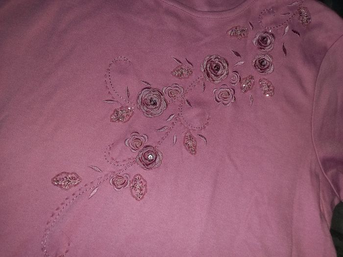 T-shirt rose - photo numéro 2