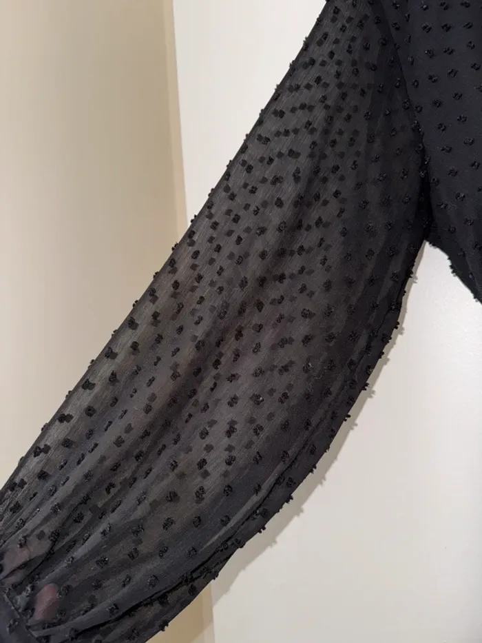 Petite robe noir Zara - photo numéro 4