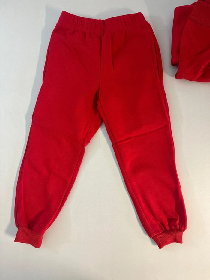 Lot de deux ensemble jogging de sports enfant fille . 6 ans - photo numéro 4