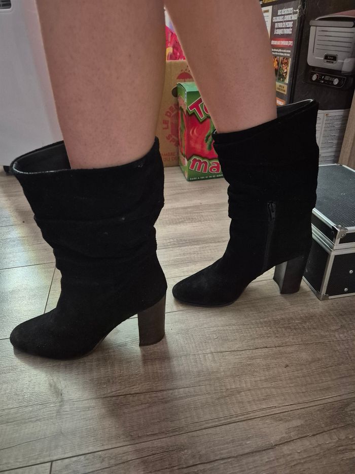 Bottes femme pointure 39 - photo numéro 2
