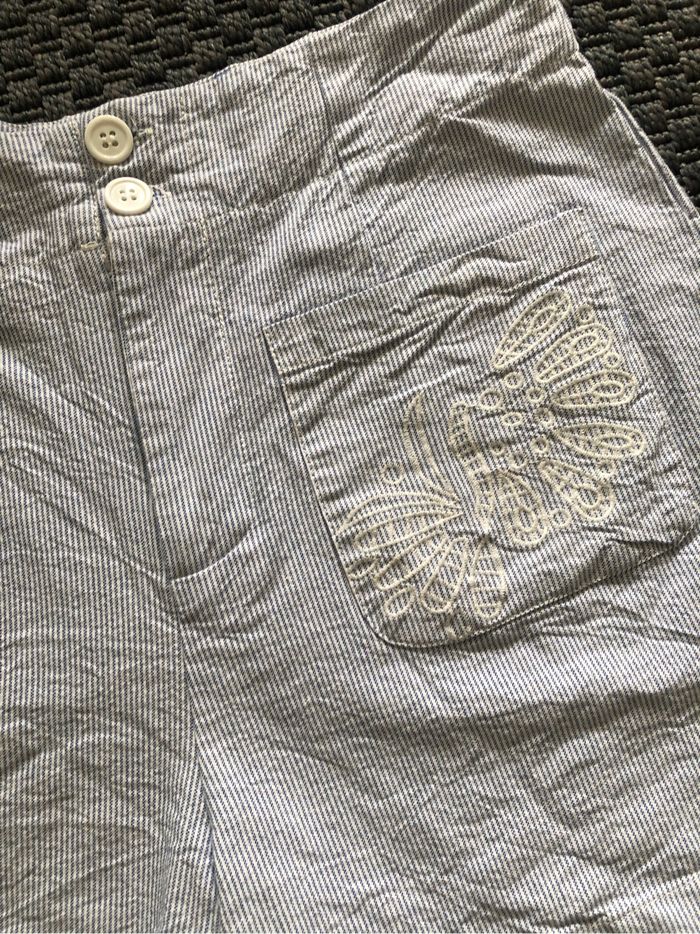 Short à rayures L neuf juste lavé - photo numéro 2