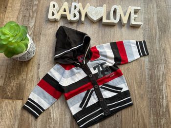 - Gilet Devil child     - 3 mois  - Très bon état