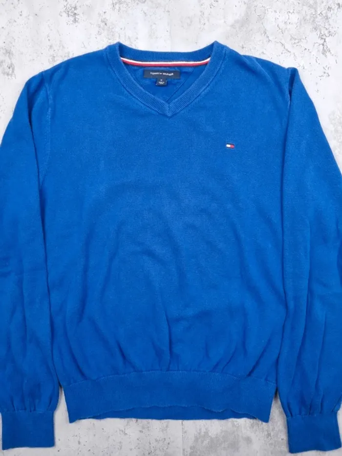 Pull col V Tommy Hilfiger bleu – Taille M Femme (mesures en photo) - photo numéro 3