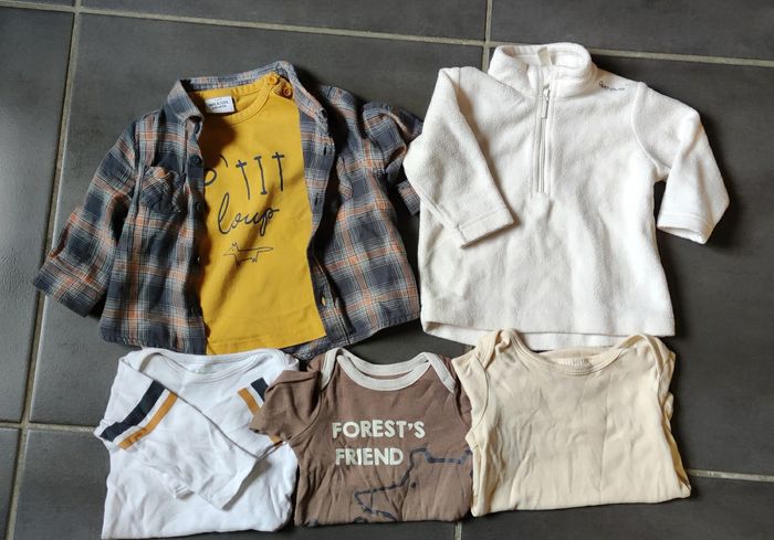 Lot vêtements taille 6 mois - photo numéro 6