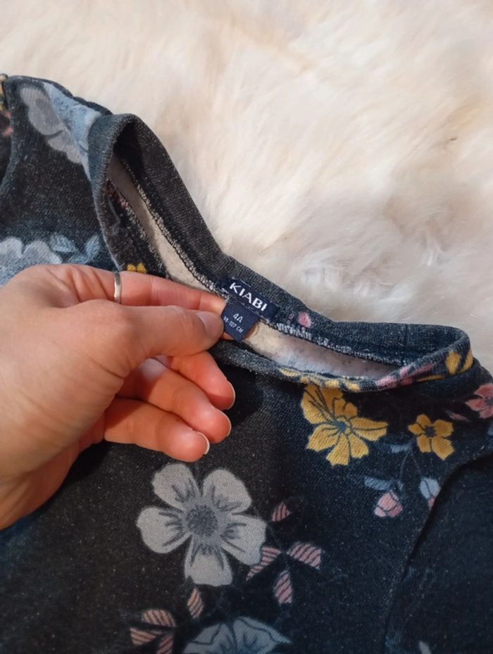 1€ robe Kiabi fleuri 4 ans - photo numéro 4