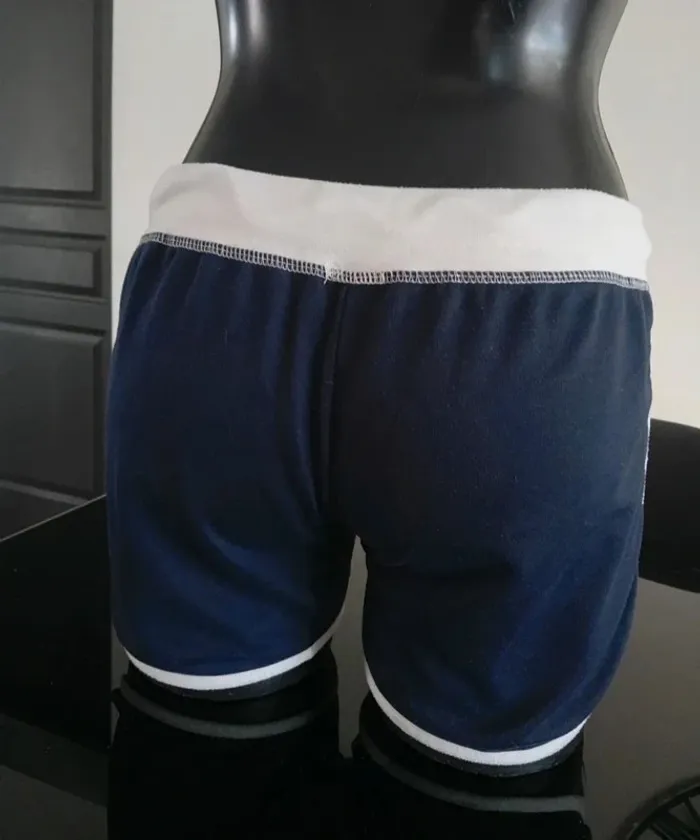 short de sport - photo numéro 3