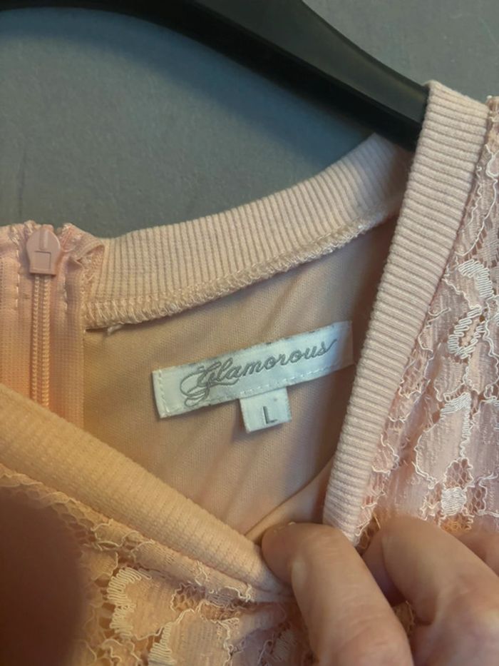 Robe dentelle rose 40 - photo numéro 2