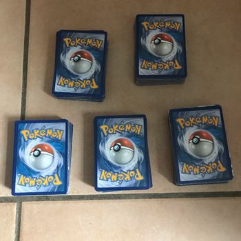 Lot 50 cartes Pokémon