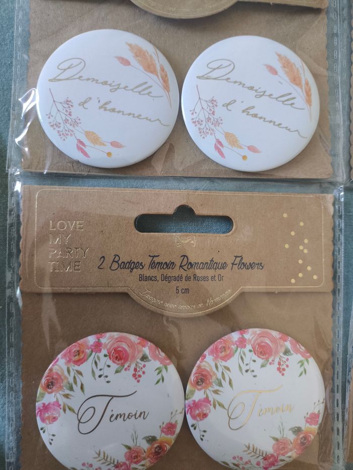 Lot badges Mariage - photo numéro 2