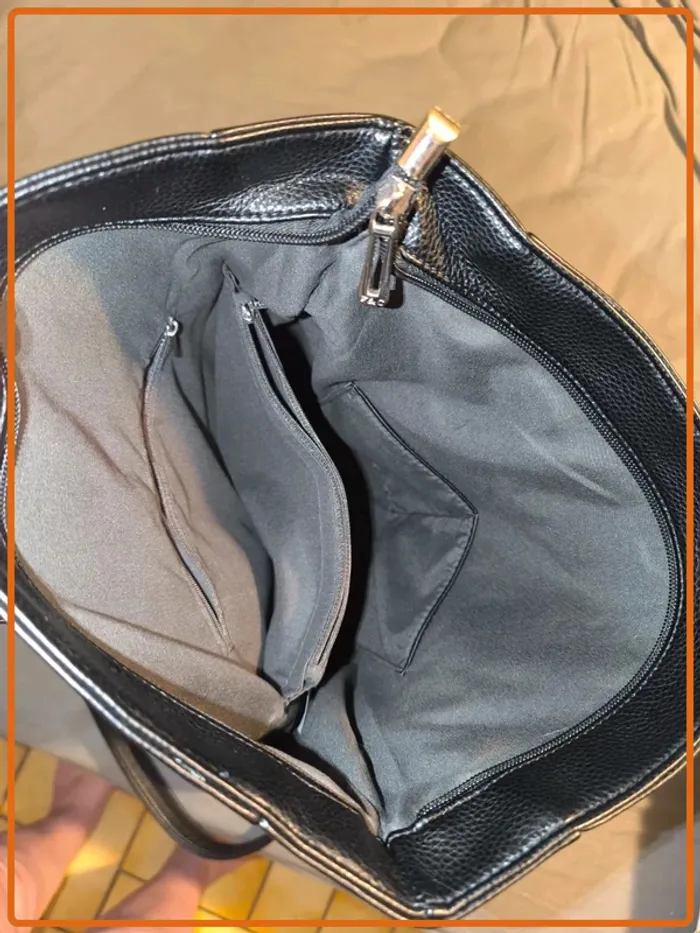 Sac à main (sac à dos) noir - photo numéro 9