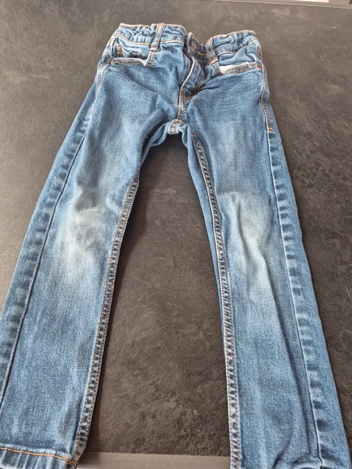 5 jeans 4 ans - photo numéro 10