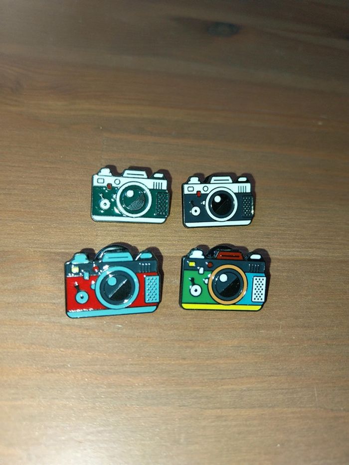 Pins appareil photo