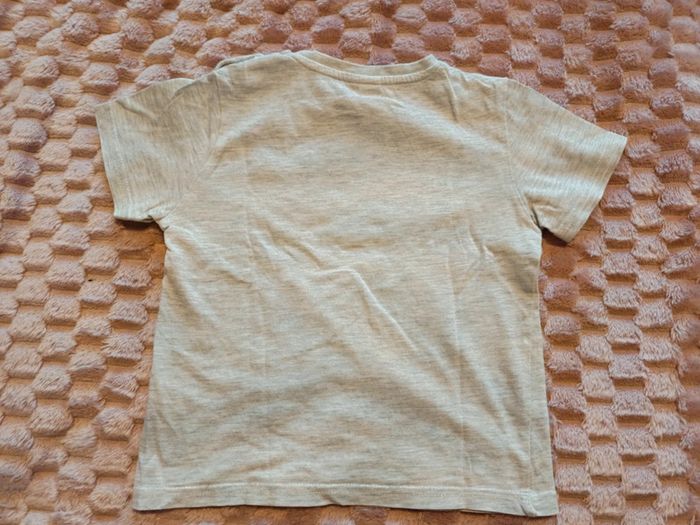 T shirt 3pommes 18/24m tbe - photo numéro 3