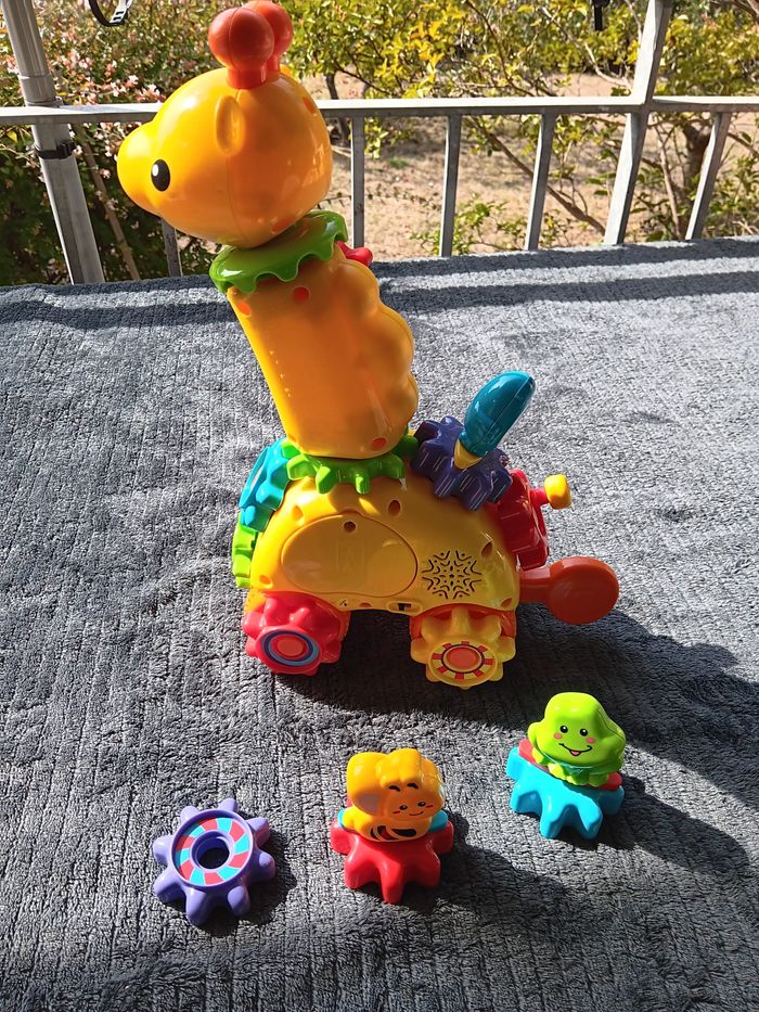 Jeux d'éveil / Jouet d'engrenage Zooz - Ma Girafe à Engrenage Magique - VTECH