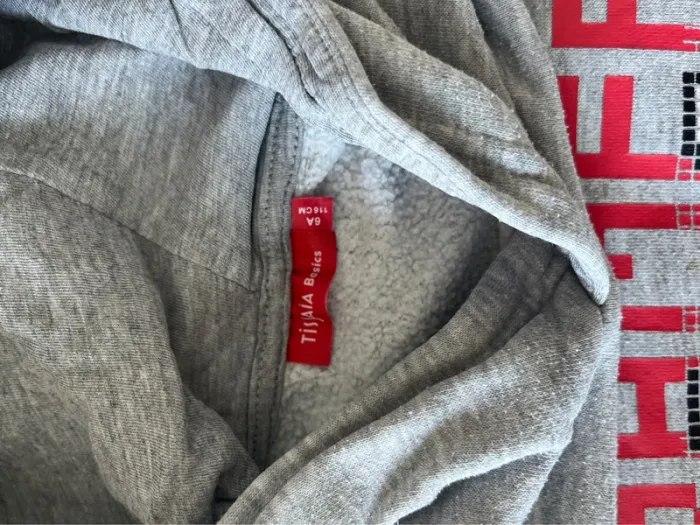 Sweat gris - photo numéro 3