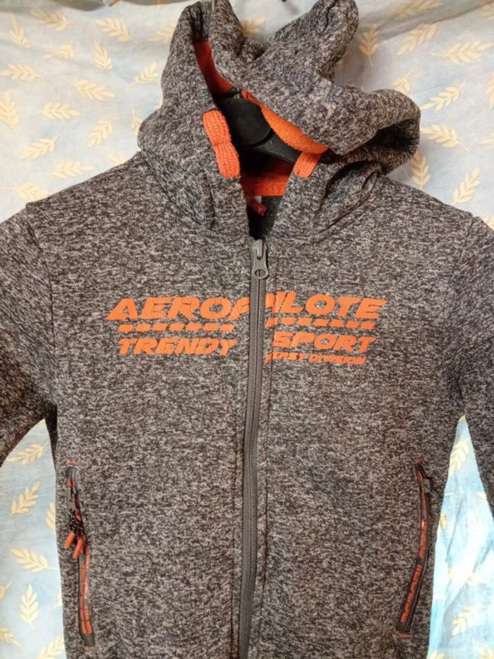 Veste garçon avec capuche - photo numéro 3