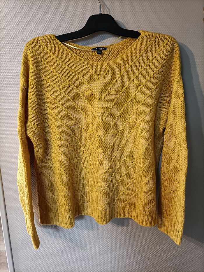 Pull jaune moutarde