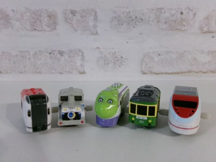 Trains, locomotives avec remontoir