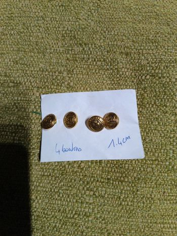 Lot 4 boutons dorés 1.4 cm