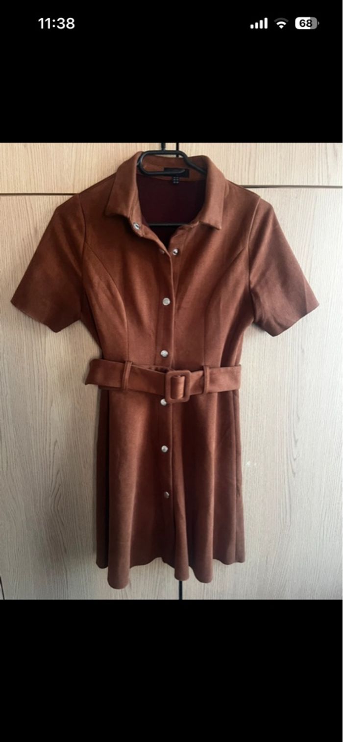 Robe courte - photo numéro 2