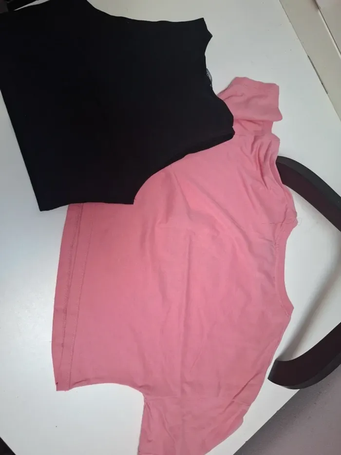 Lot 2 tops taille xxs - photo numéro 2
