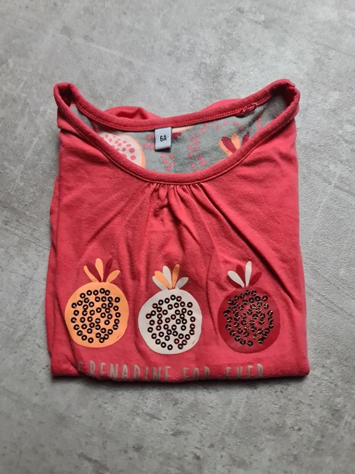 T shirt rouge Manches courtes rouge avec sequins 6Ans