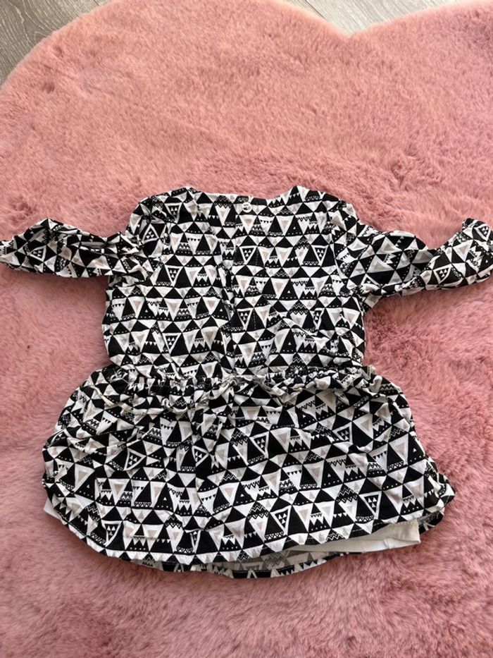 Robe 6 mois IKKS - photo numéro 4