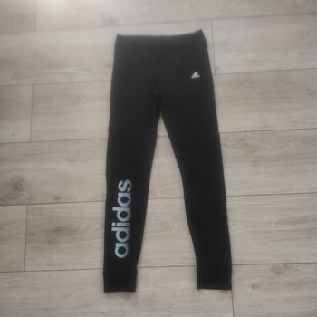 Legging de sport Adidas noir et blanc