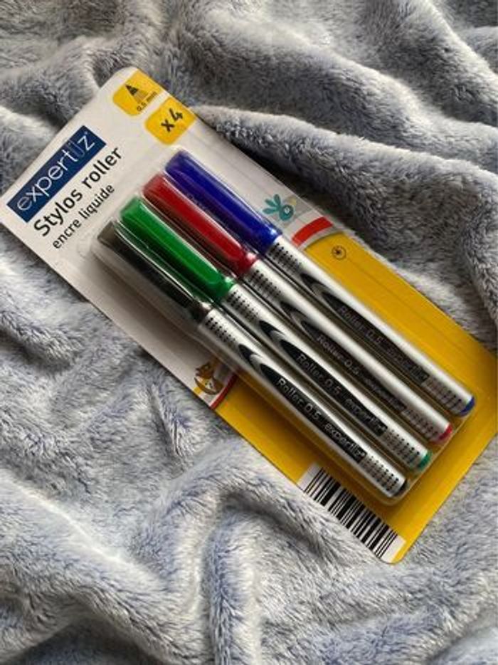 4 stylos rollers encre liquide expertiz
