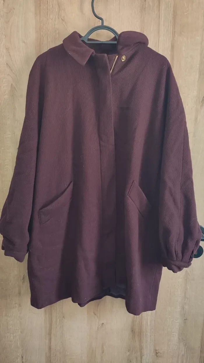 Manteau bordeau T2 ''Des petits hauts''