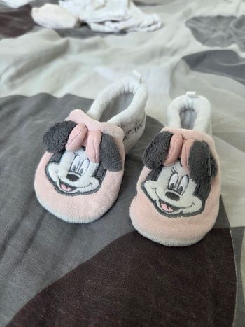 Chausson bébé fille disney