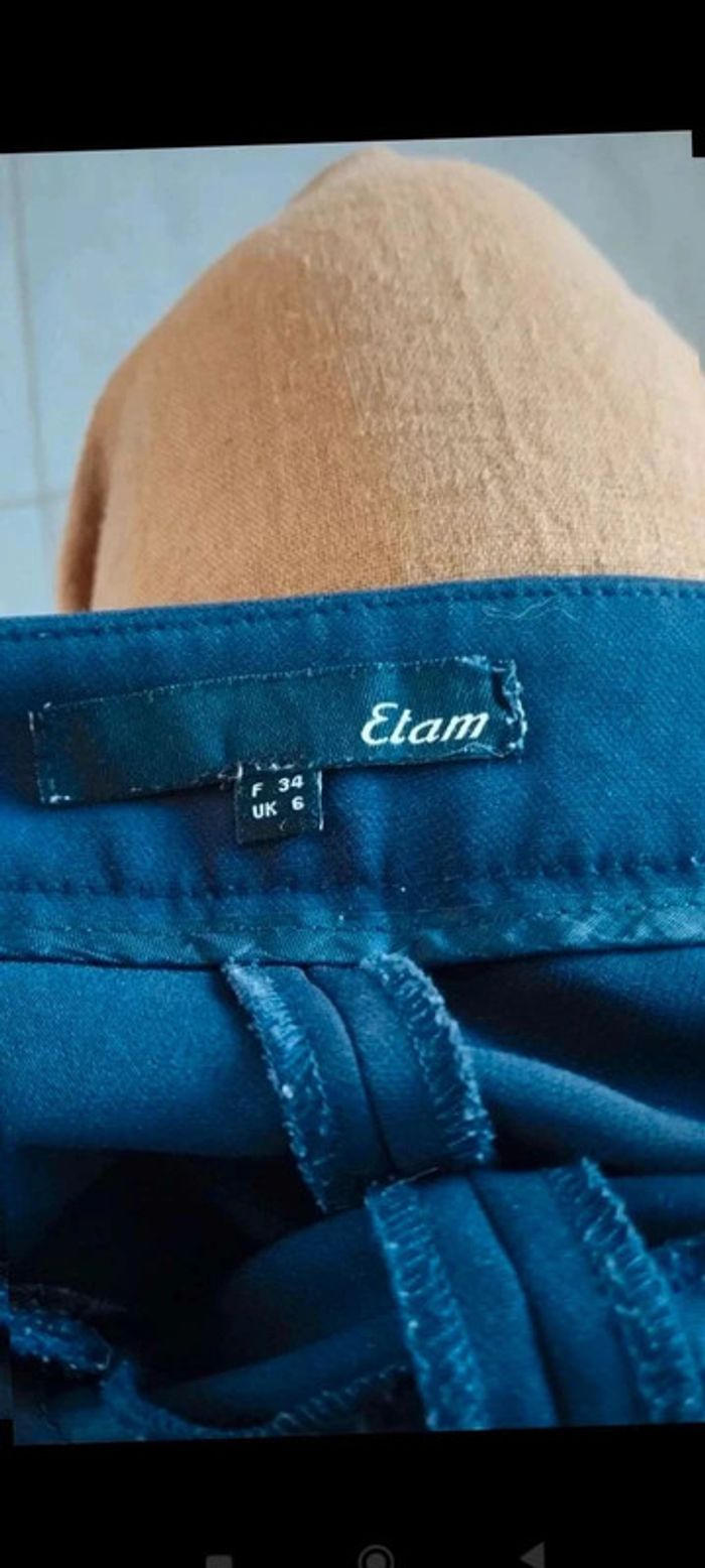 Short marine Etam taille 34 - photo numéro 5