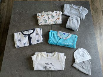 Lot de vêtements 0 mois